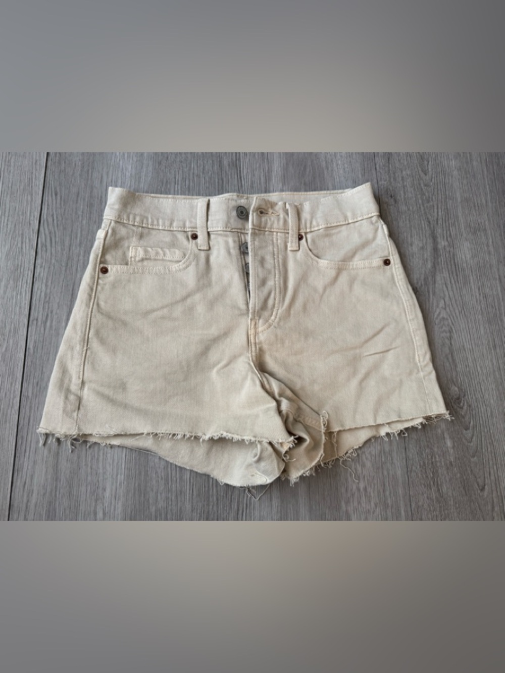 Old Navy Sky Hi A Line High Rise Khaki Light Brown Cut Off Shorts Button Fly 2